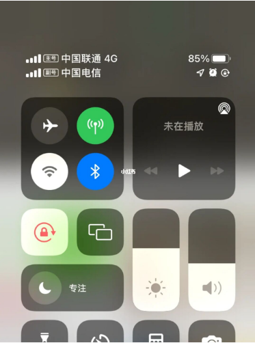 潼关苹果手机维修分享iPhone双卡信号解决办法 